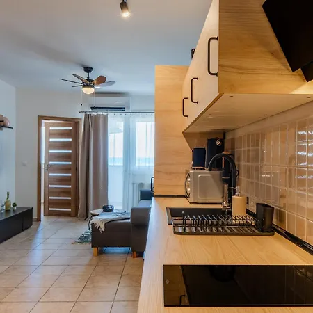 Apartment Maria's Perla Vir