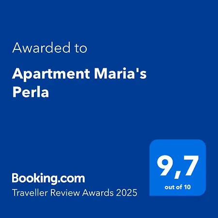 Maria's Perla *