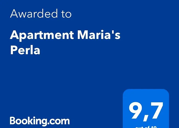 Maria's Perla *