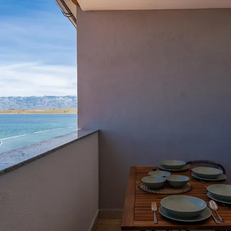 Maria's Perla Apartment